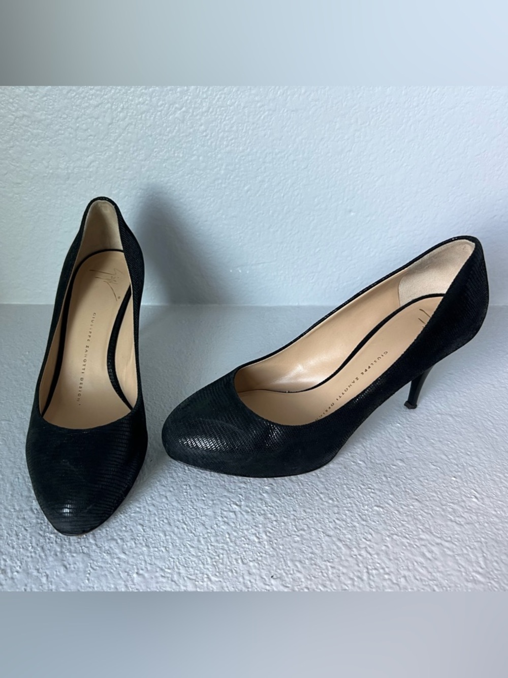 Giuseppe Zanotti Black Textured Heels